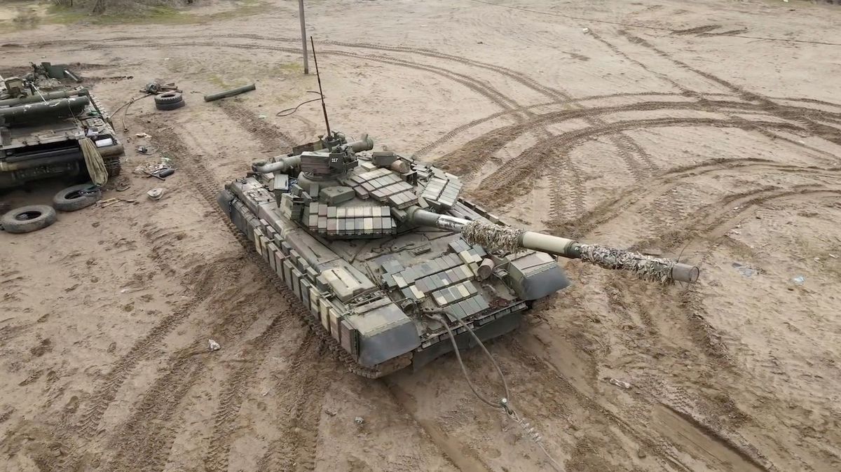 Rusové přišli na Ukrajině o jediný prototyp modernizovaného tanku T80UM2
